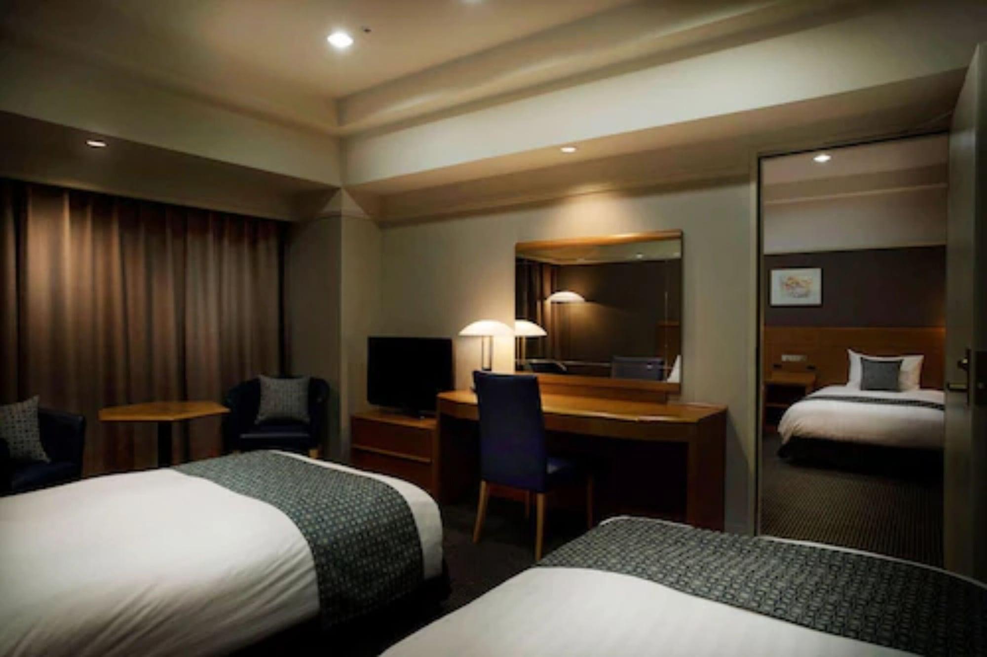 Royton Sapporo Hotel Екстер'єр фото A room at the hotel