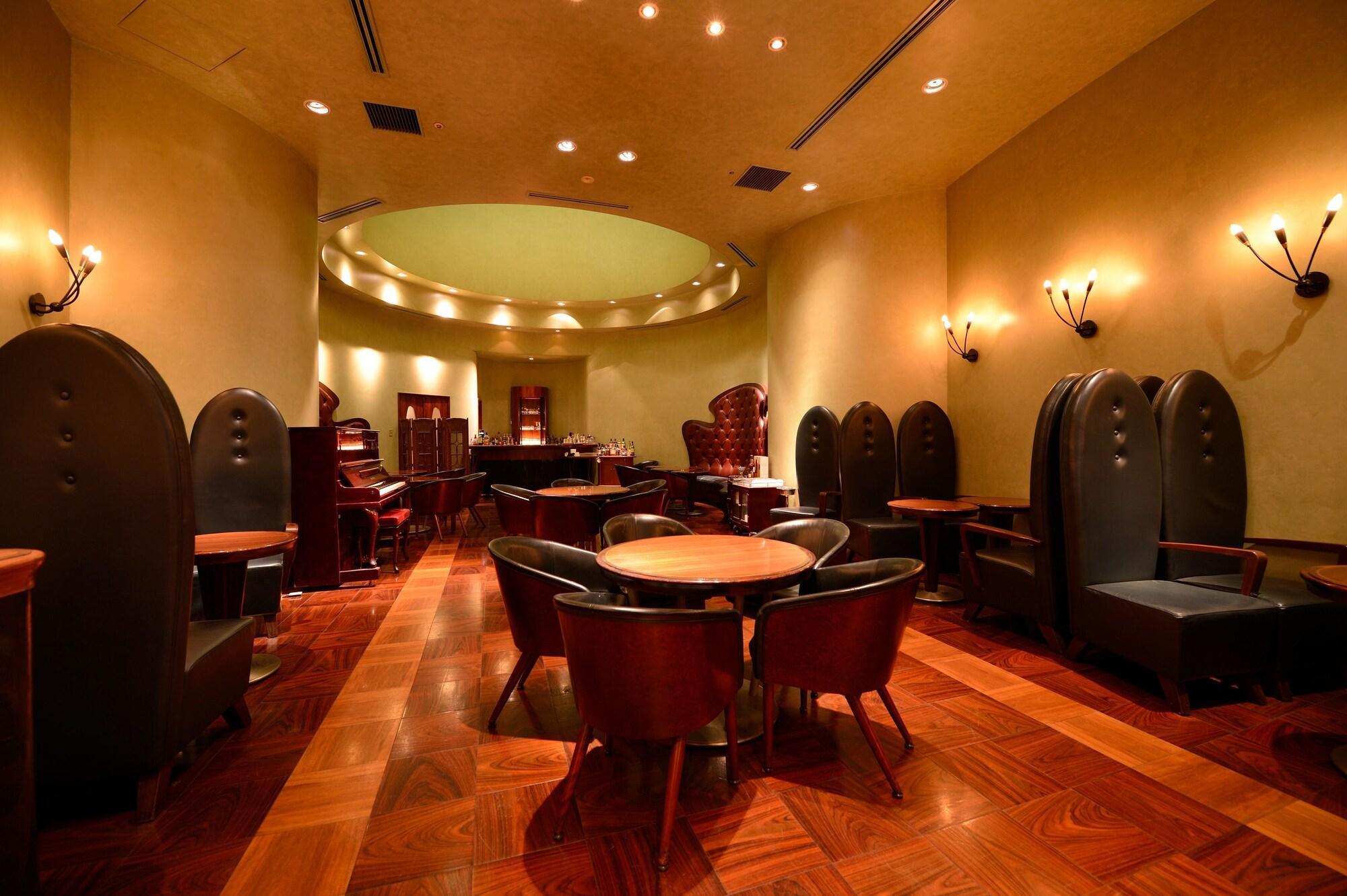 Royton Sapporo Hotel Екстер'єр фото The interior of a typical restaurant