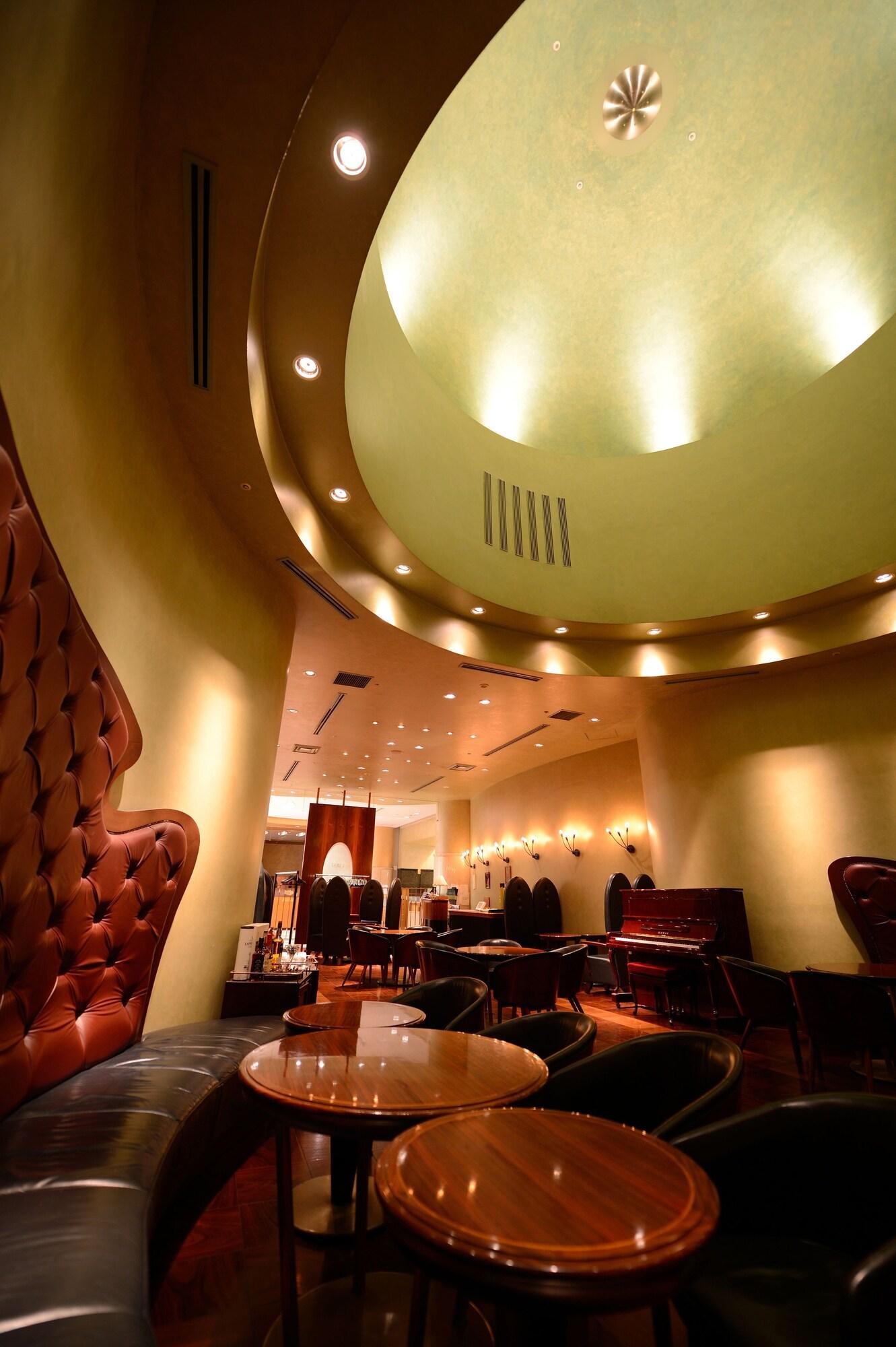 Royton Sapporo Hotel Екстер'єр фото The interior of the lounge