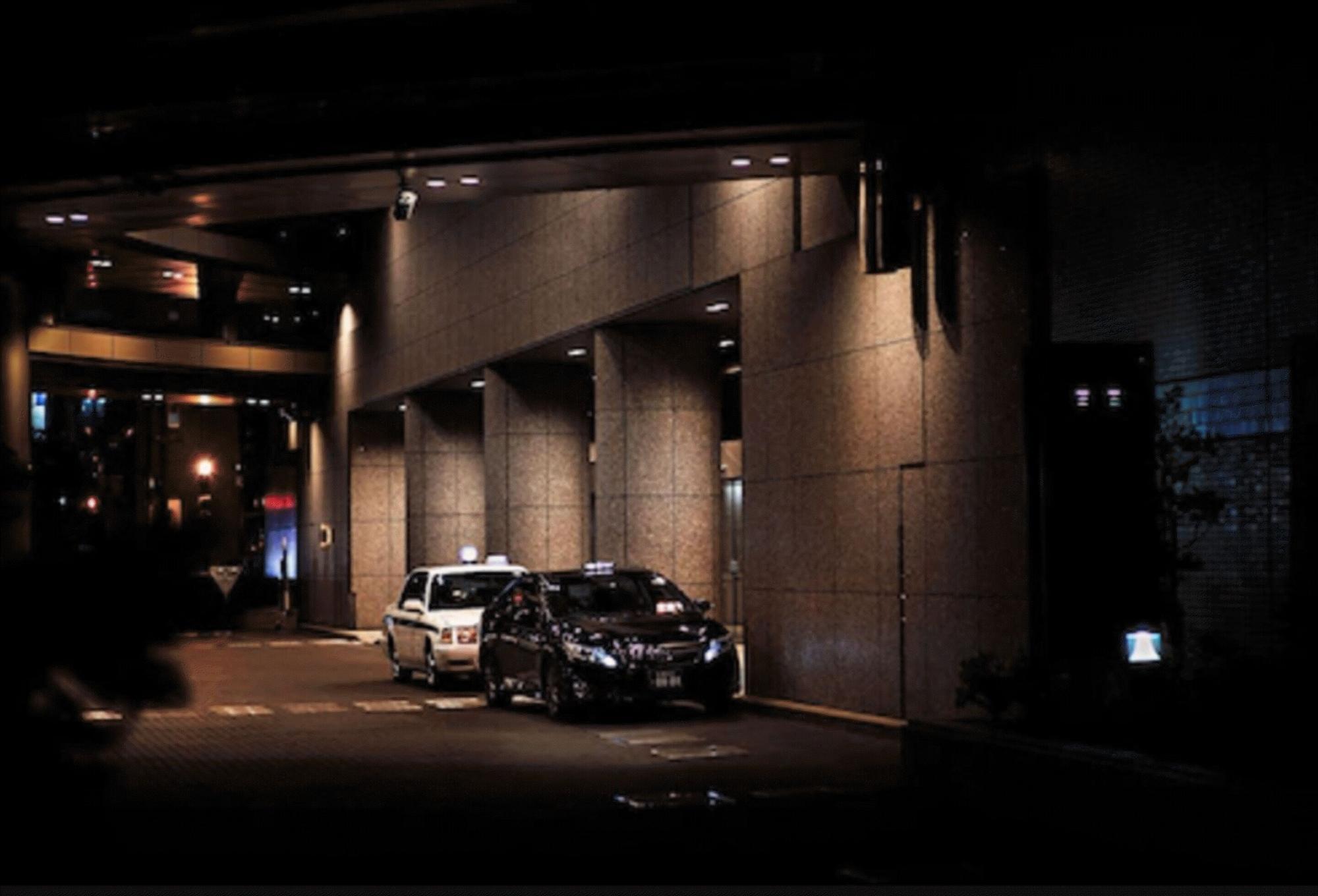 Royton Sapporo Hotel Екстер'єр фото Taxi in Tokyo